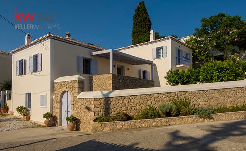 Villa in Spetses, Attica, Greece 1