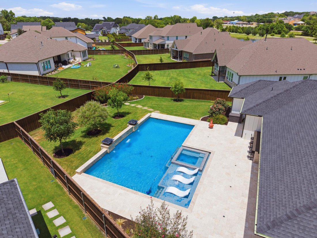 House in Lantana, Texas, United States 2 - 18438695