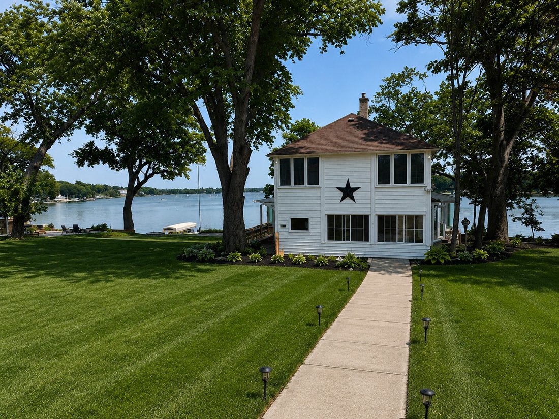 House in Johnsburg, Illinois, United States 2 - 18440336
