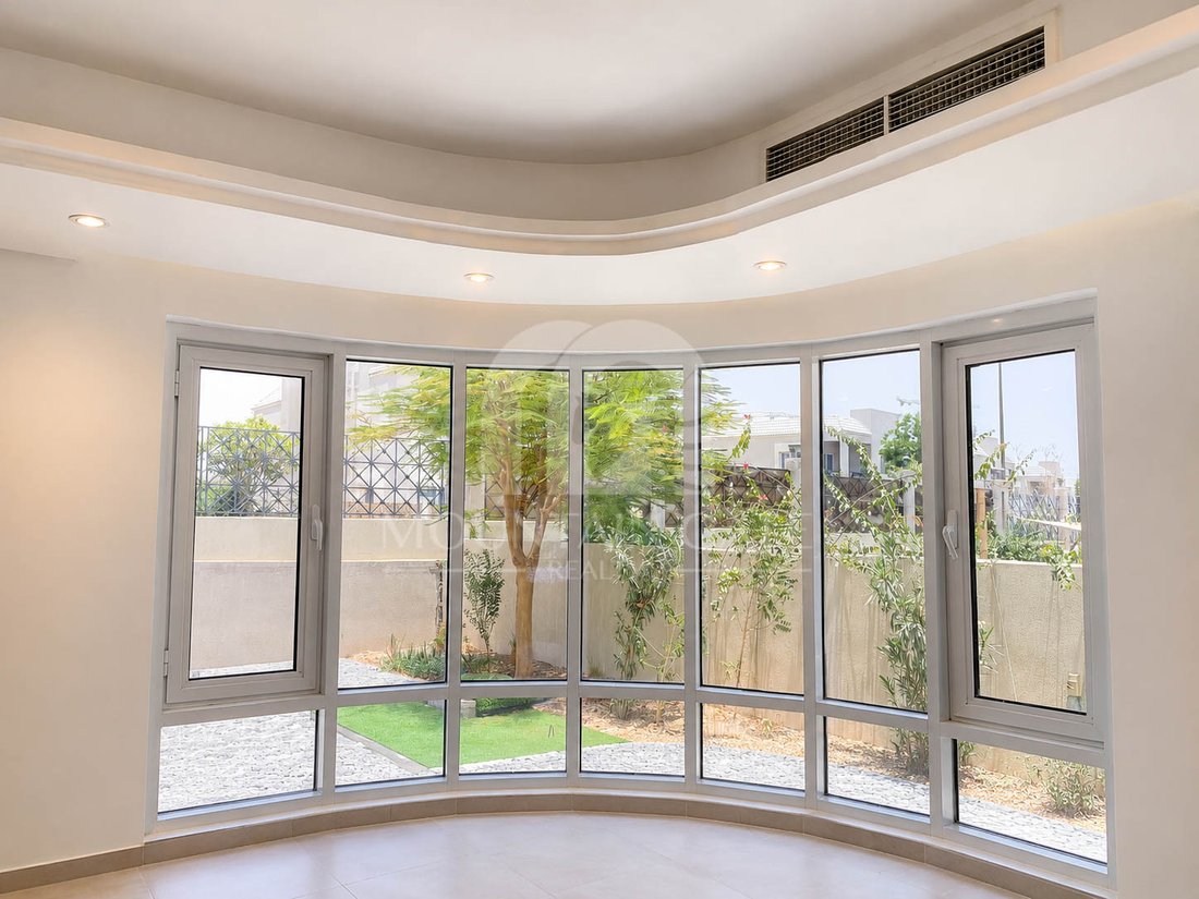 Villa in Wadi Al Safa 3, Wadi Al Safa, Dubai 1 - 18437760