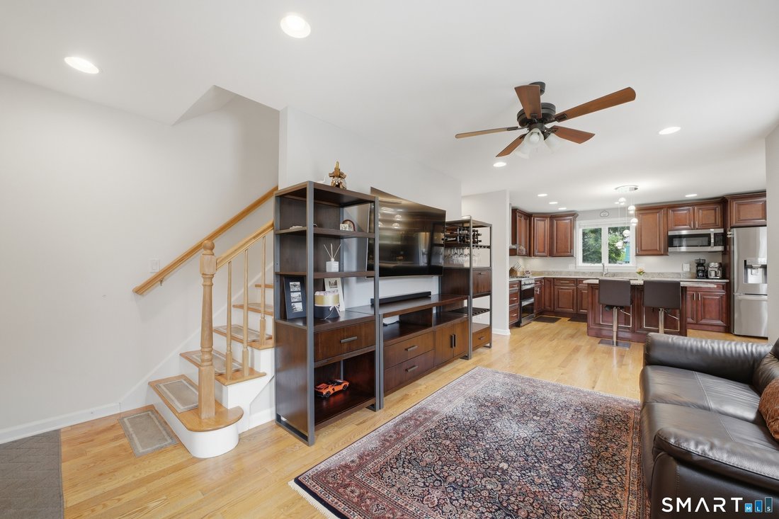 House in Norwalk, Connecticut, United States 2 - 18442169