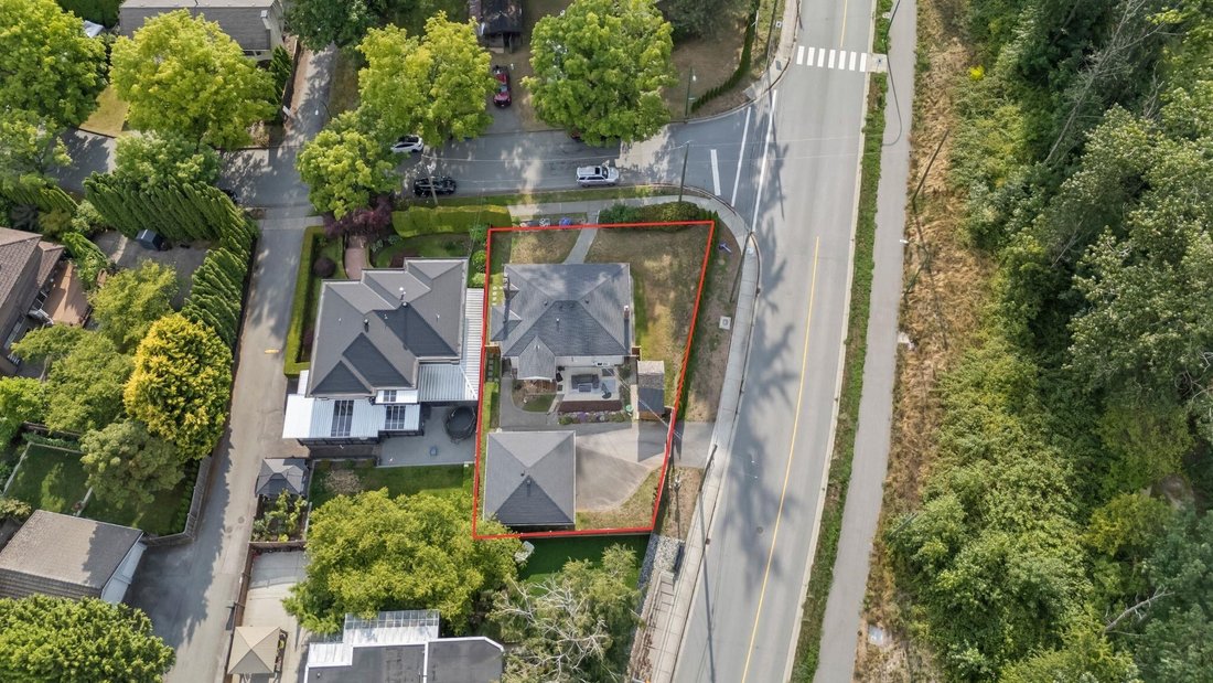 House in Burnaby, British Columbia, Canada 3 - 18441648