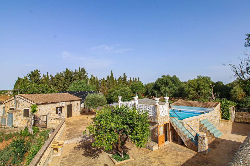 Finca in Santa Eugenia, Balearic Islands, Spain 1 - 17904474