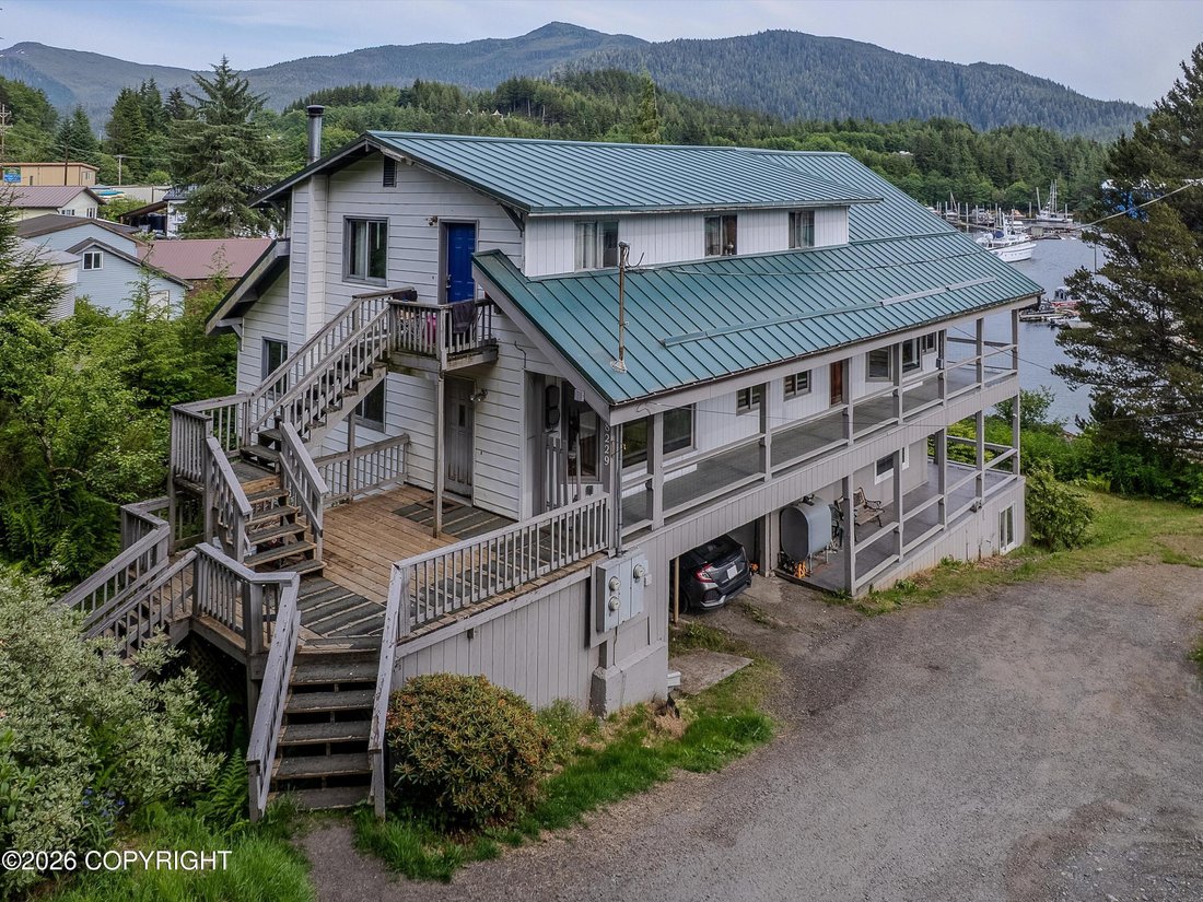 Ketchikan, Alaska, United States 2 - 18438947