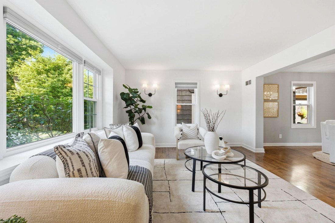 House in Fox Point, Wisconsin, United States 3 - 18442704