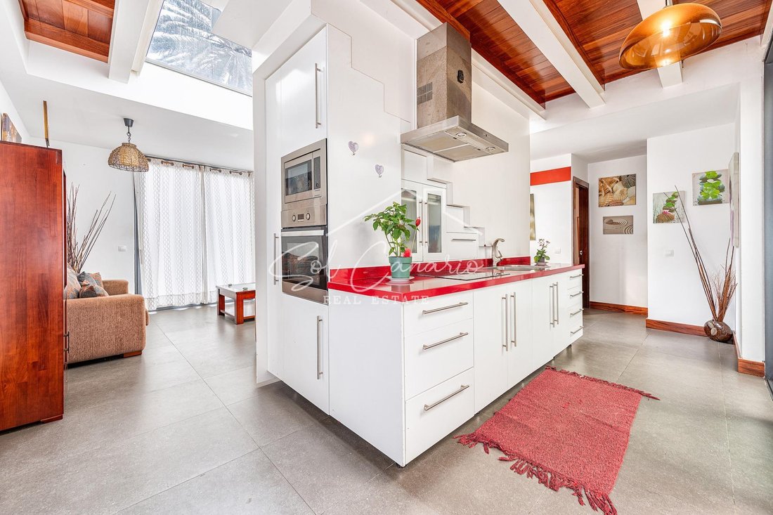 Villa in Las Palmas de Gran Canaria, Canary Islands, Spain 5 - 18439365