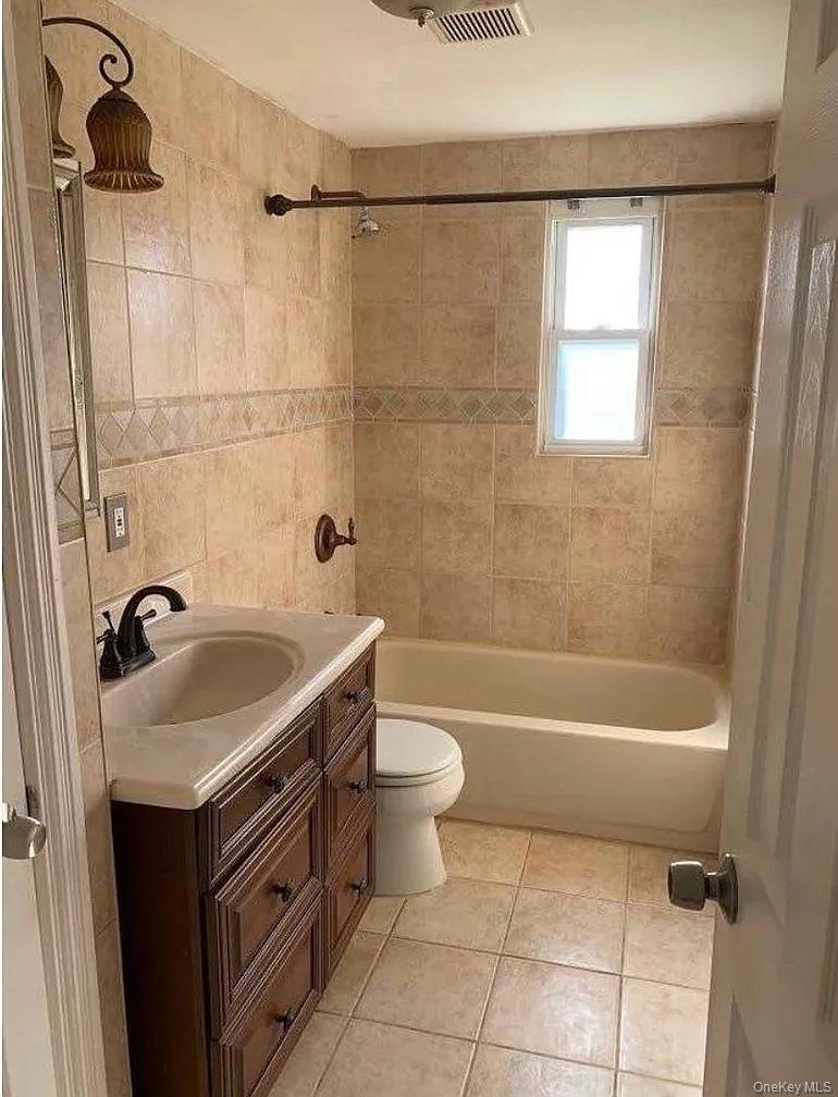 House in New York, New York, United States 3 - 18436150