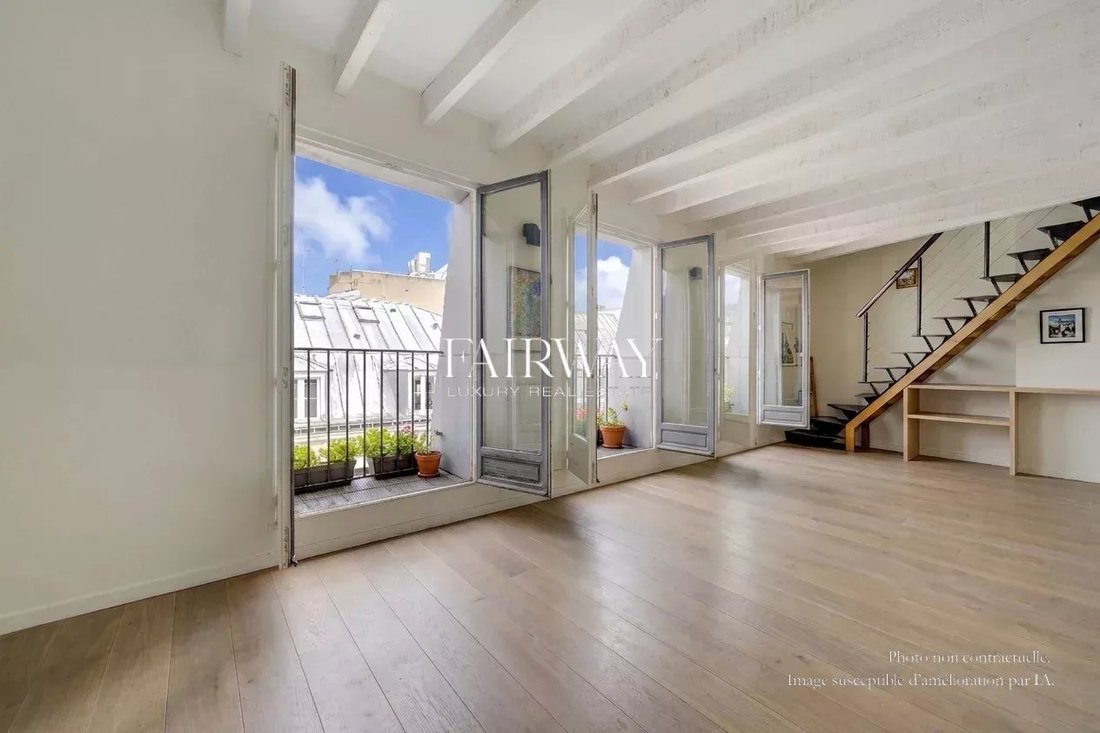 Apartment in Porte Saint Denis-Paradis, Paris 10e Arrondissement, Paris 2 - 18188619