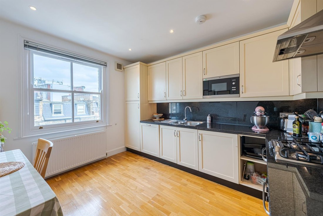 Appartement à Earls Court, Kensington et Chelsea, Angleterre 4 - 18436339