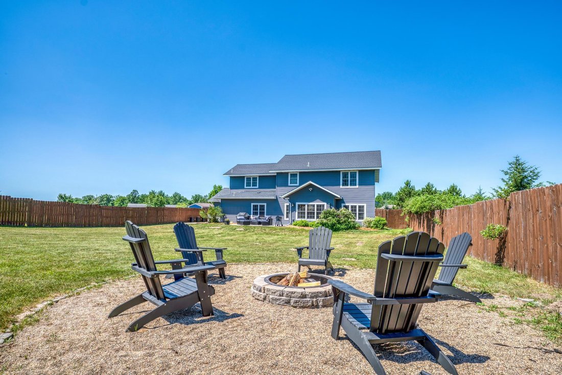 House in Bemidji, Minnesota, United States 4 - 18438676