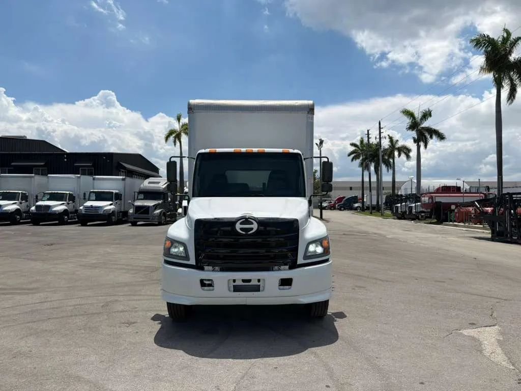 Pickup in Miami, FL, United States 2 - 18435032