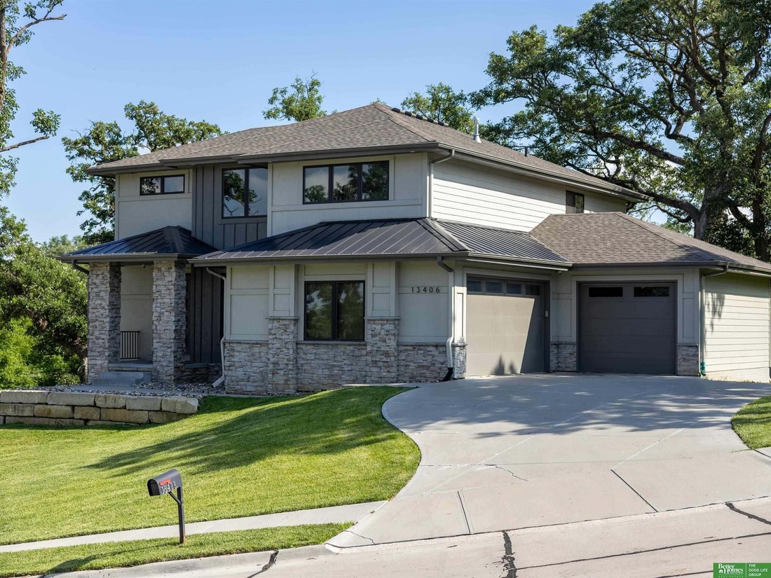 House in Bellevue, Nebraska, United States 2 - 18406469