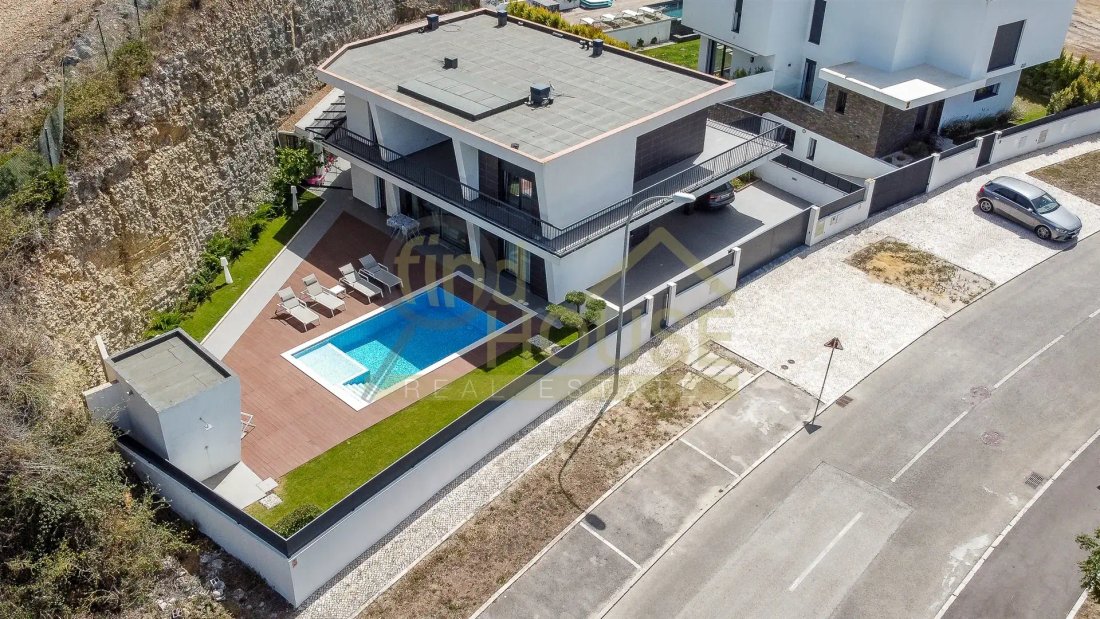 House in Belas, Lisbon, Portugal 1 - 18435873