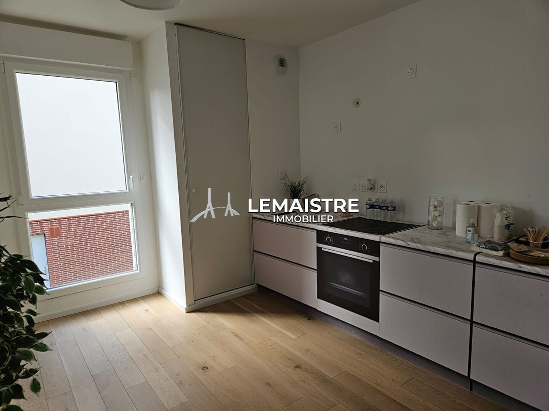 Apartment in Vieux Marché-Cathédrale, Rouen, France 2 - 18442947