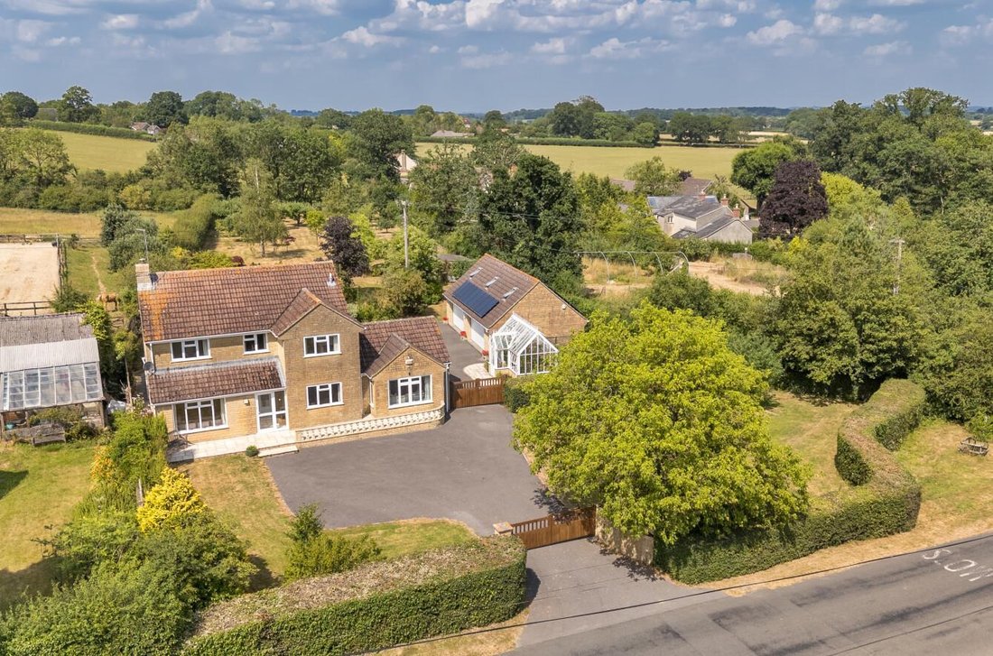 House in Dorset, England 1 - 18438986