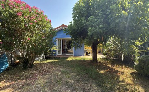 House in Le Lac-Bacalan, Bordeaux, France 1