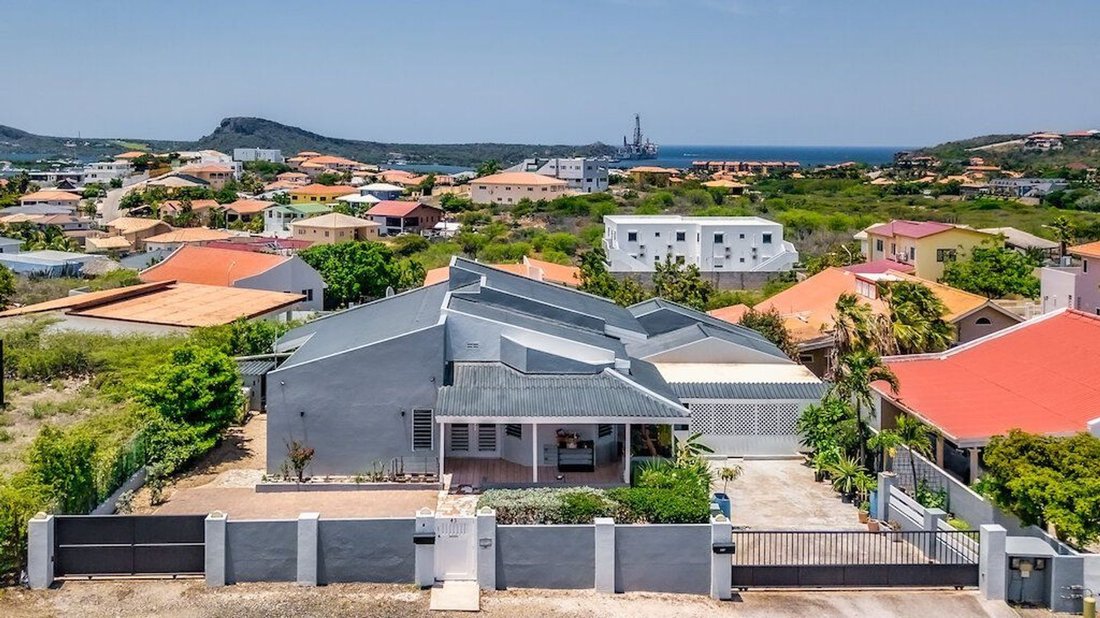 Villa in Jan Thiel, Curaçao, Curaçao 2 - 18442143