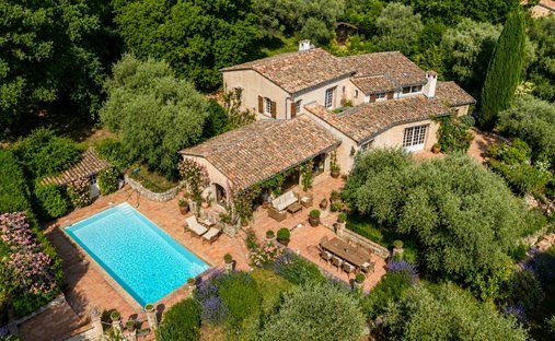 Villa in Tourrettes-sur-Loup, Provence-Alpes-Côte d'Azur, France 1