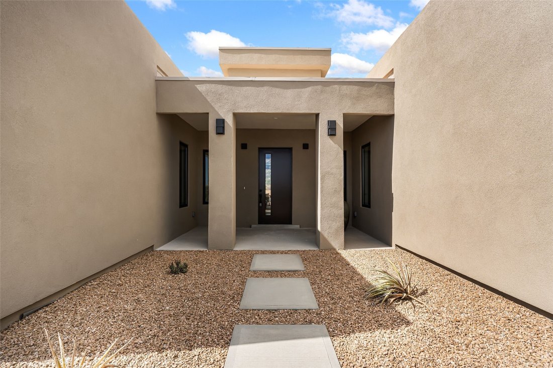House in Santa Fe, New Mexico, United States 2 - 17557682