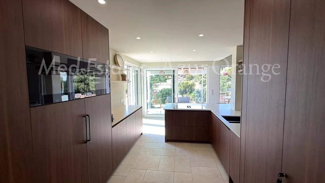 Villa in Nartelle-Noyer-Bellevue-bd des Sardinaux, Sainte-Maxime, France 5 - 18093401