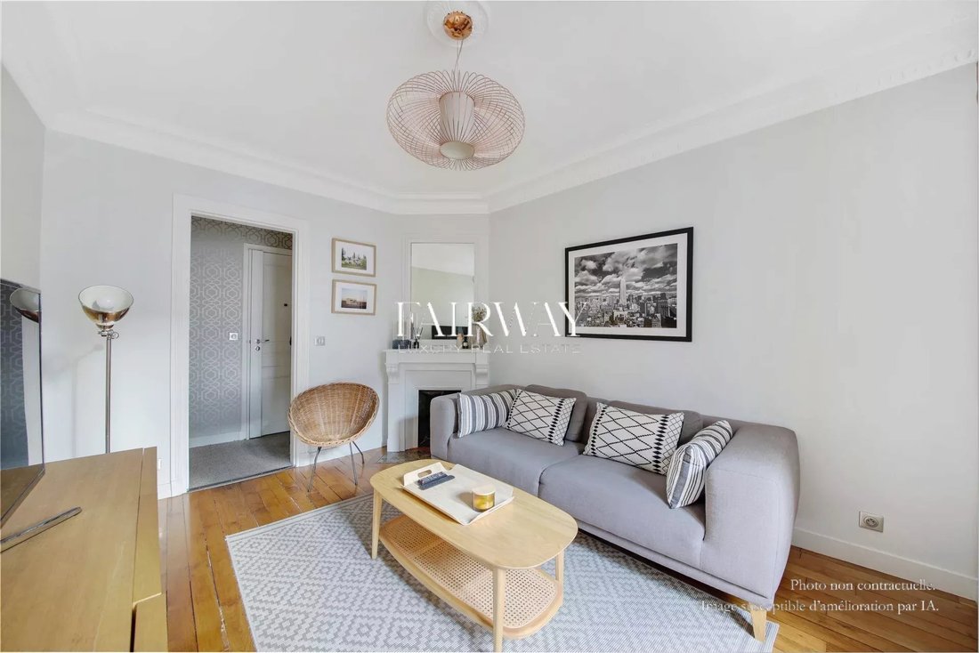 Apartment in Vivienne-Gaillon, Paris 2e Arrondissement, Paris 4 - 17480003