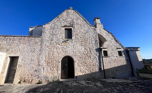 Anwesen in Cisternino, Apulien, Italien 1