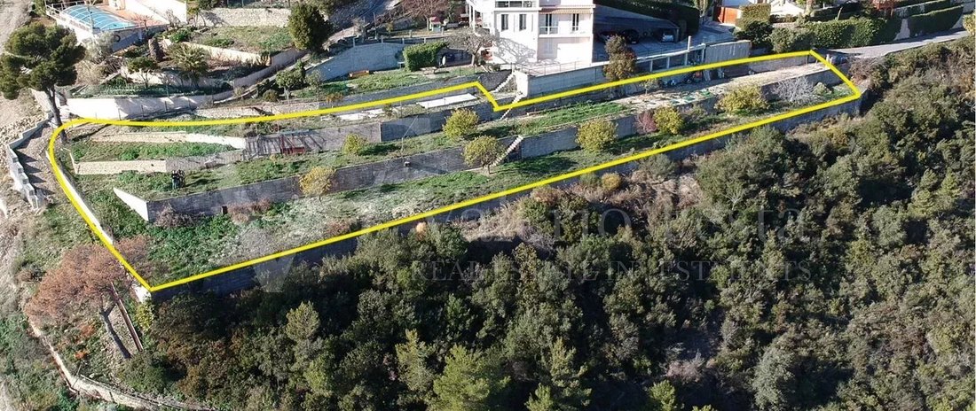 Land in Èze, Provence-Alpes-Côte d'Azur, France 4 - 18436025