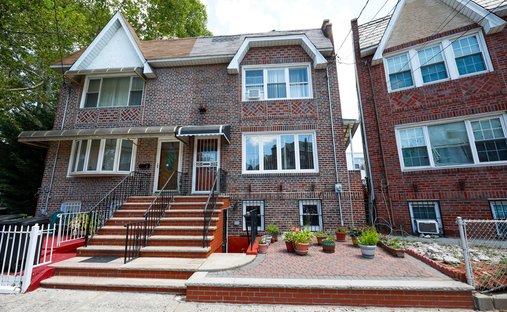 House in New York, New York, United States 1