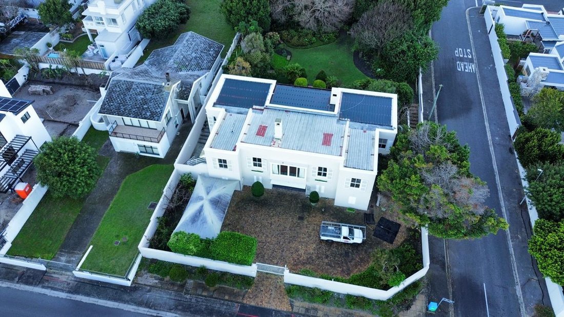 House in Hermanus, Western Cape, South Africa 2 - 18245563