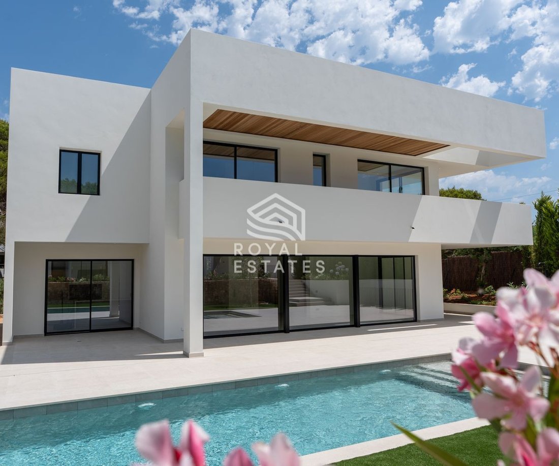 Villa in Santa Eularia des Riu, Balearic Islands, Spain 3 - 17747169