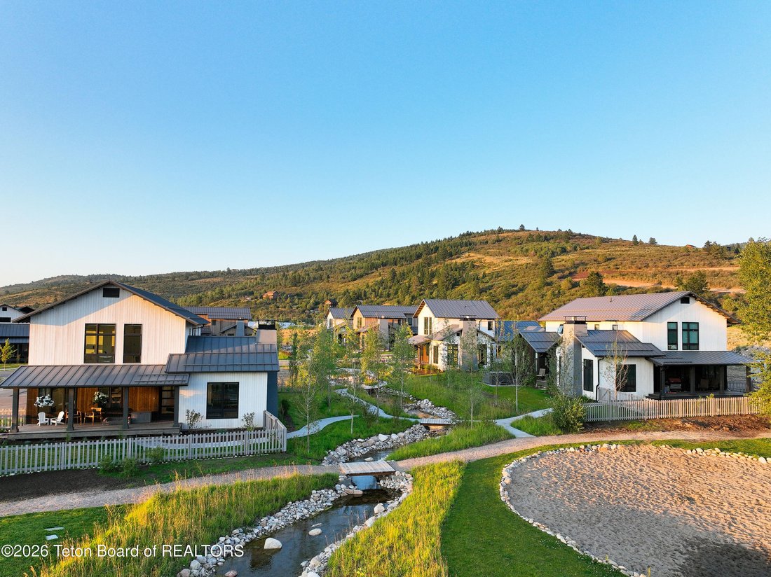 House in Victor, Idaho, United States 2 - 18440406