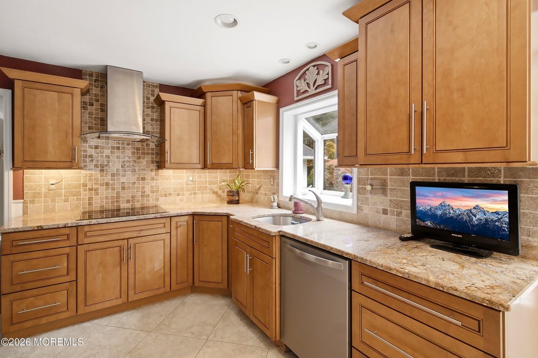 House in Colts Neck, New Jersey, United States 5 - 18442021