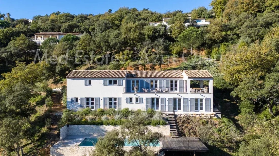 Villa in Grimaud, Provence-Alpes-Côte d'Azur, France 2 - 18437982