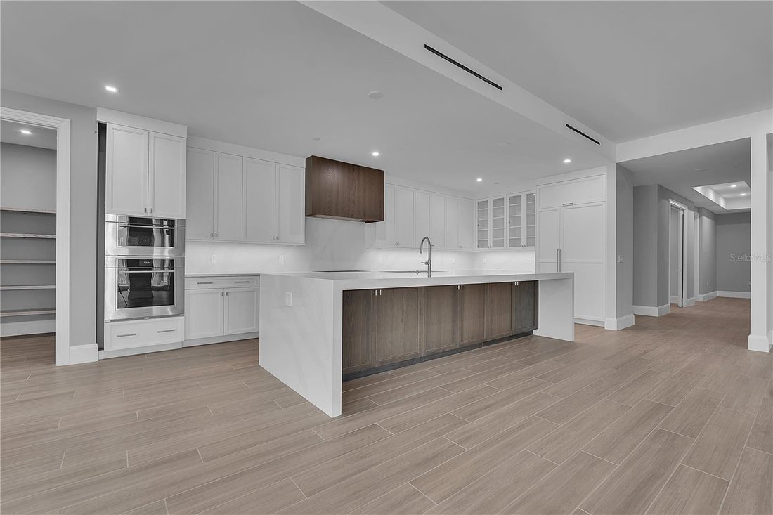 Condo in Siesta Key, Florida, United States 5 - 18439531