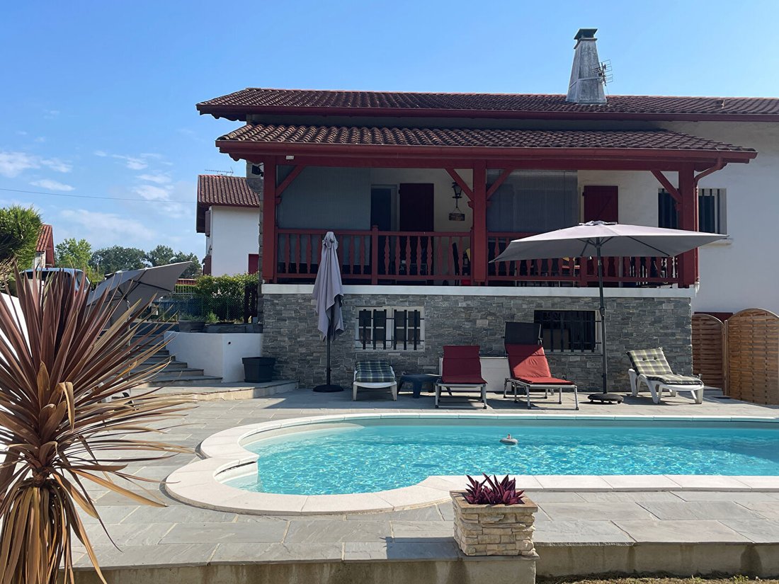 Villa in Chantaco, Saint-Jean-de-Luz, France 1 - 18438345
