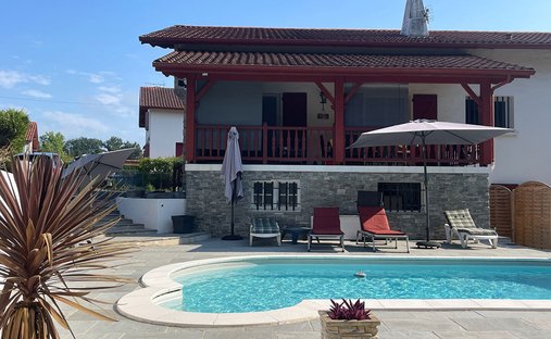 Villa in Chantaco, Saint-Jean-de-Luz, France 1