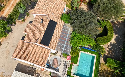 Villa in Trans-en-Provence, Provence-Alpes-Côte d'Azur, France 1