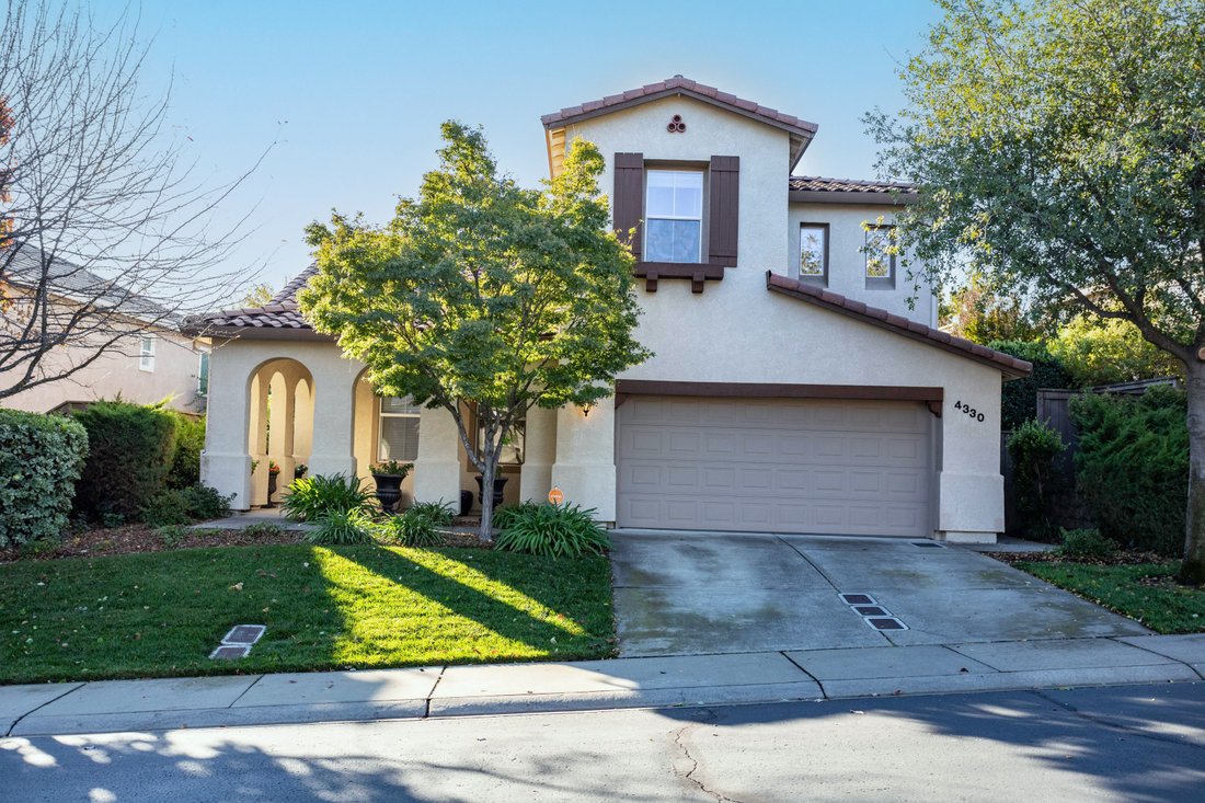 House in El Dorado Hills, California, United States 1 - 18438417
