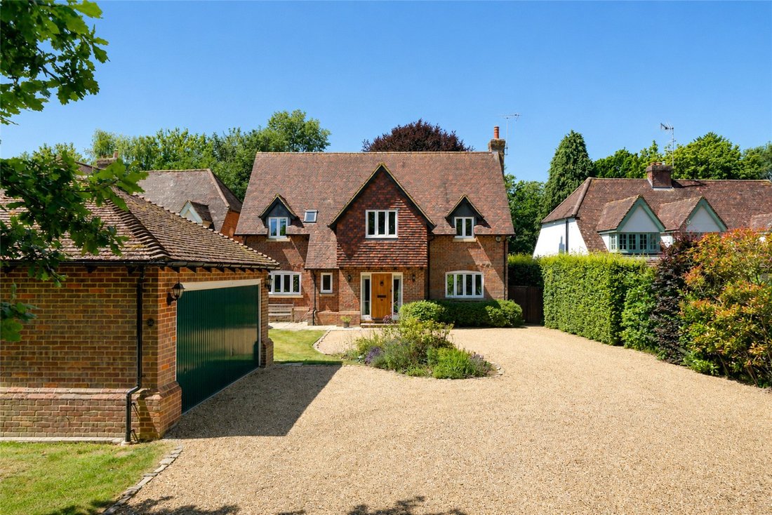 House in Gustard Wood, Wheathampstead, England 1 - 18442898