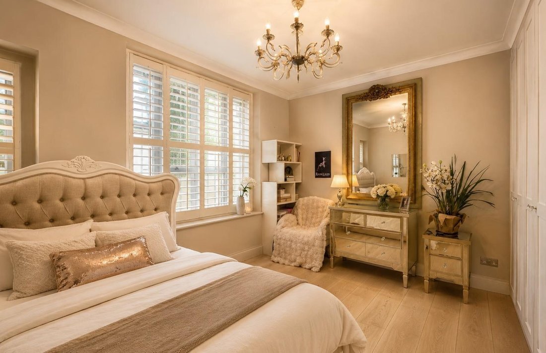 Apartment in Earls Court, Kensington And Chelsea, England 5 - 18436248