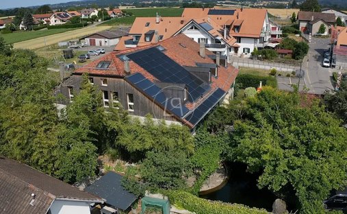 House in Sullens, Vaud, Switzerland 1