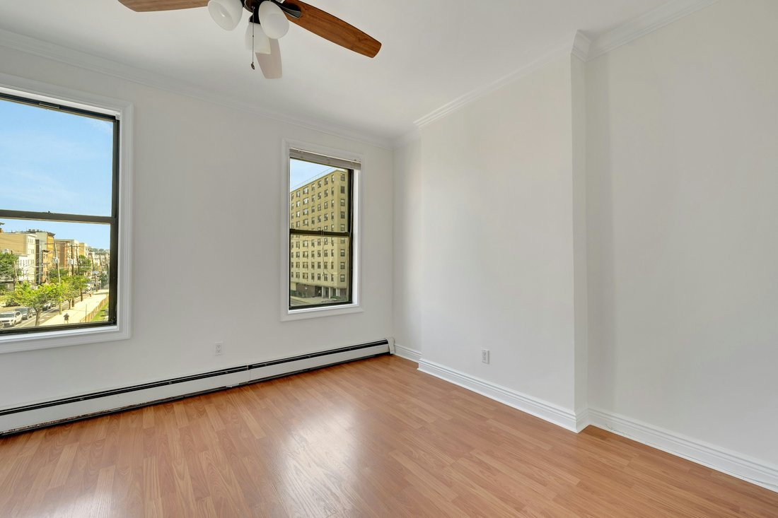 Condo in Hoboken, New Jersey, United States 5 - 18435554