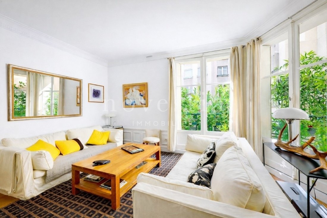 Apartment in Chaillot, Paris 16e Arrondissement, Paris 2 - 18436983