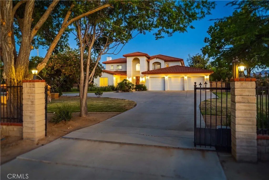 House in Palmdale, California, United States 1 - 18439953