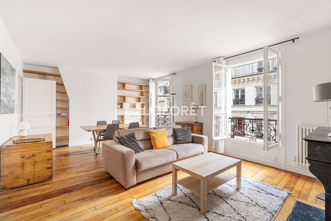 Apartment in Montorgueil-Saint Denis, Paris 2e Arrondissement, Paris 1 - 17986542