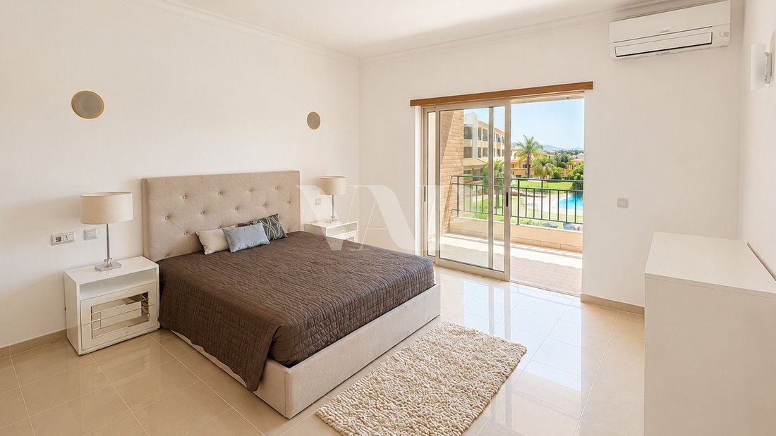 Villa in Vilamoura, Quarteira, Algarve 4 - 18438002