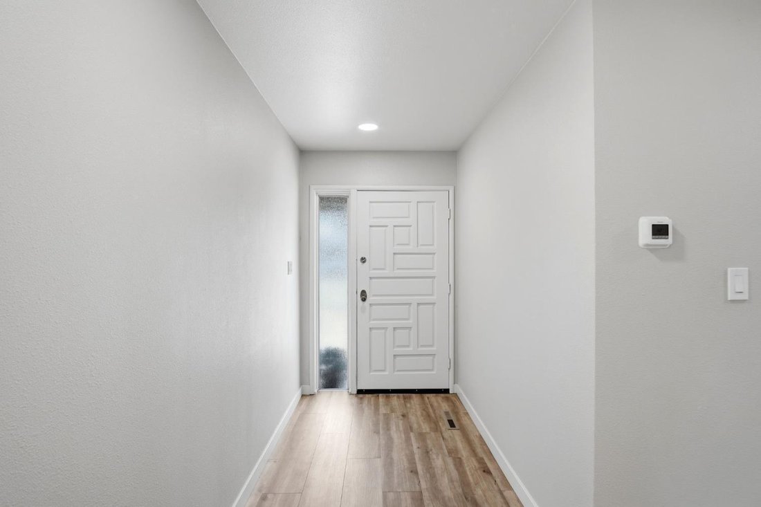 House in Turlock, California, United States 5 - 18438601
