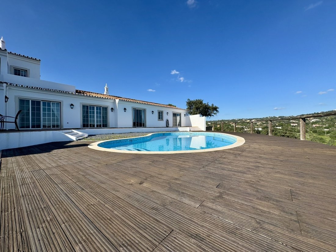 Villa in Loule (Sao Clemente), Algarve, Portugal 3 - 18435941