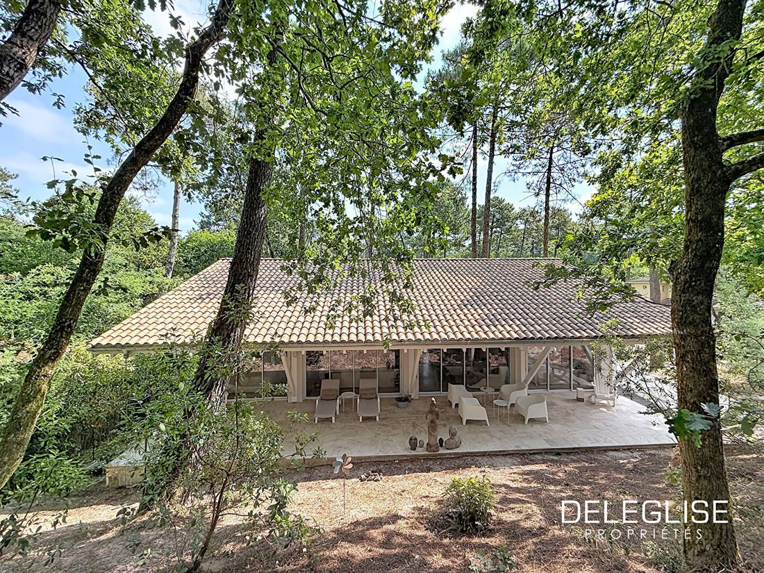 Villa in Biscarrosse, Nouvelle-Aquitaine, France 2 - 18438320