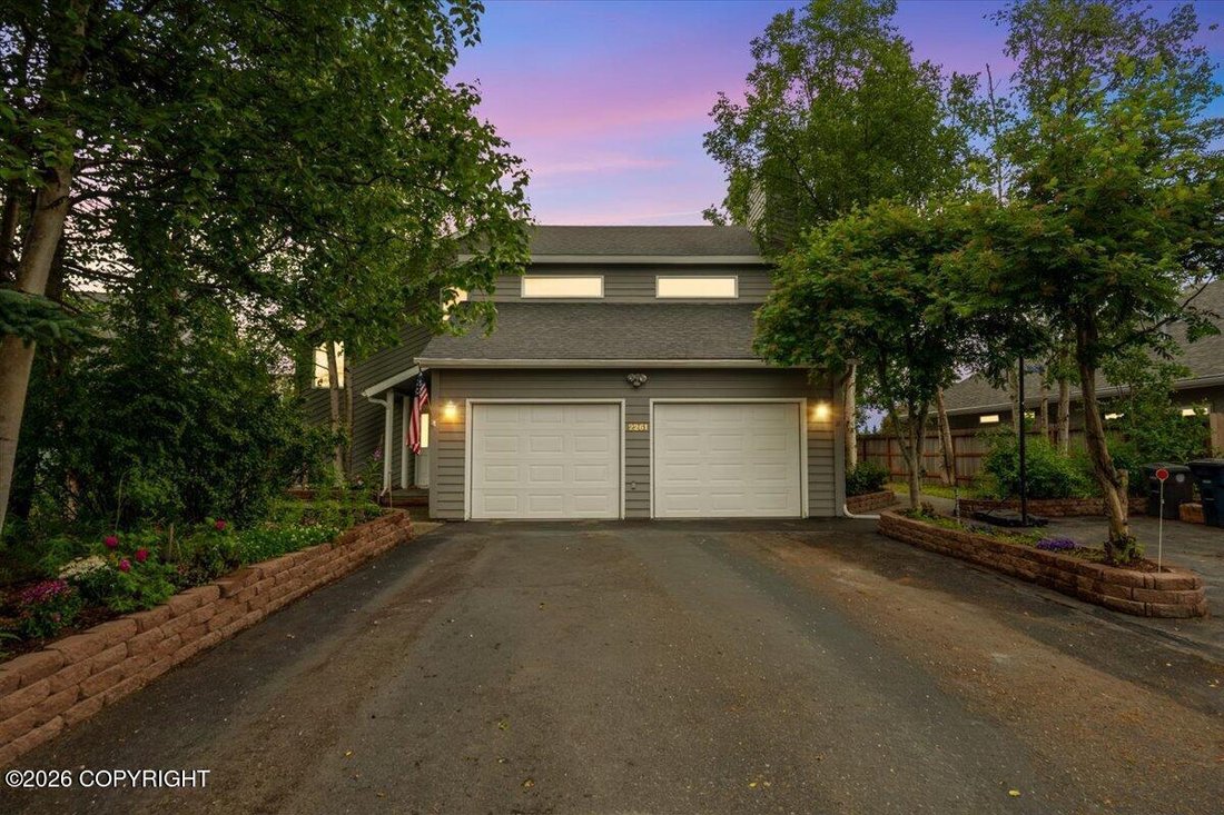 House in Anchorage, Alaska, United States 1 - 18436011
